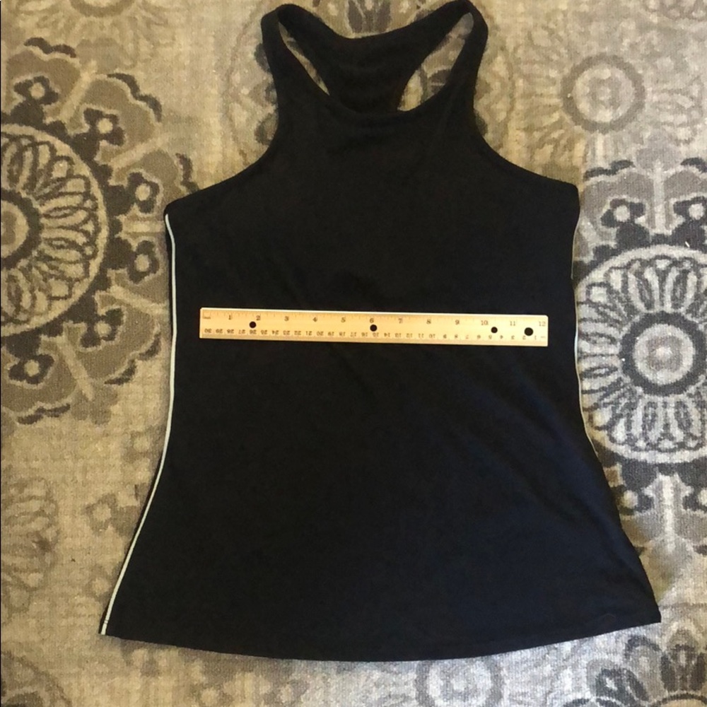🌟NEW LISTING🌟 Fabletics sports top